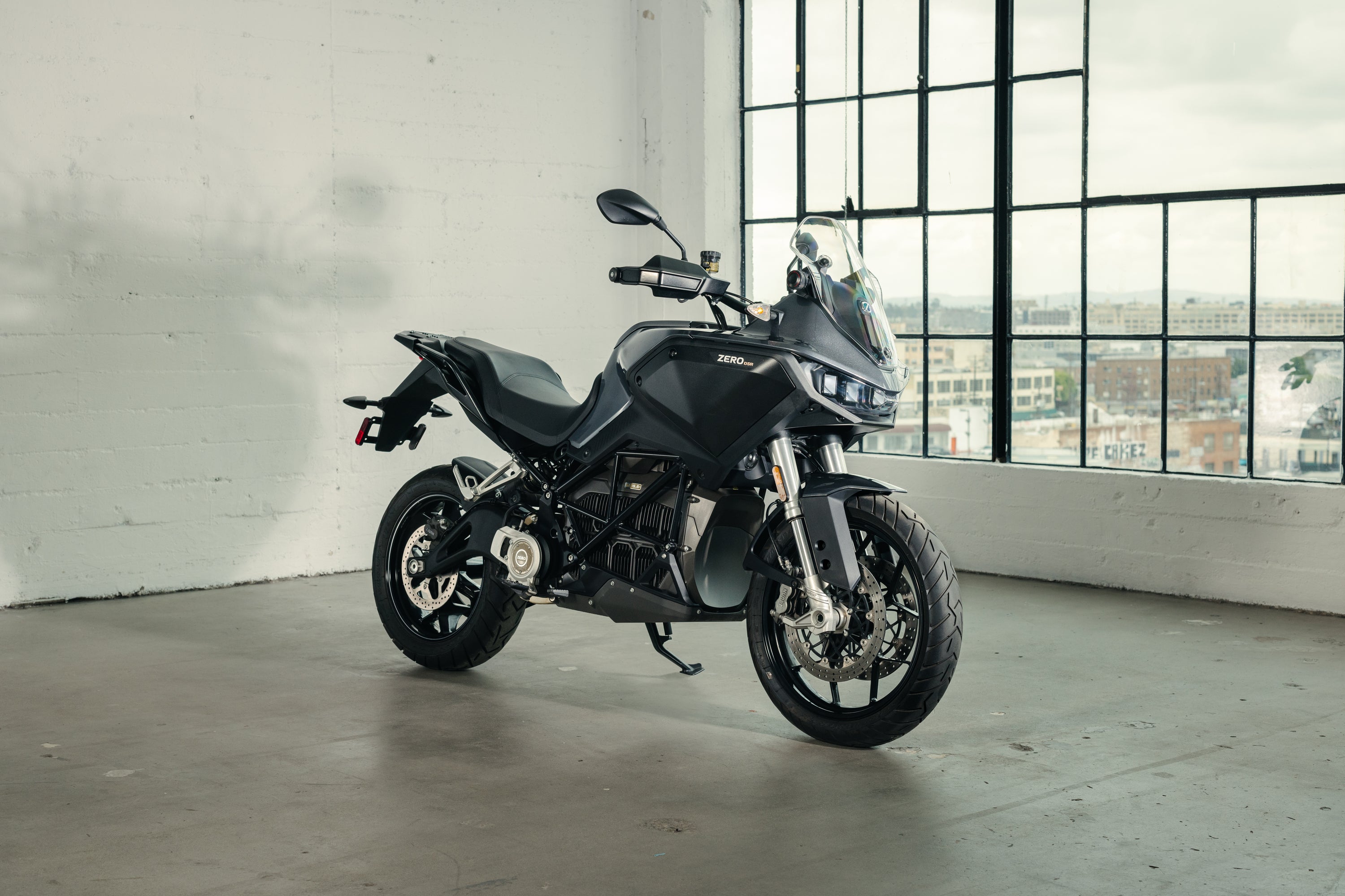 ZERO DSR - Graphite Metallic