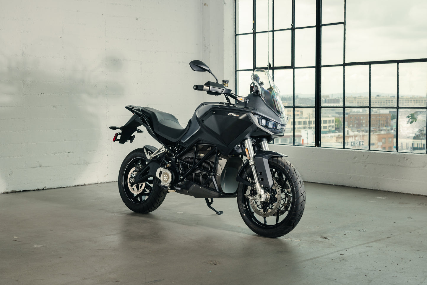 ZERO DSR - Graphite Metallic