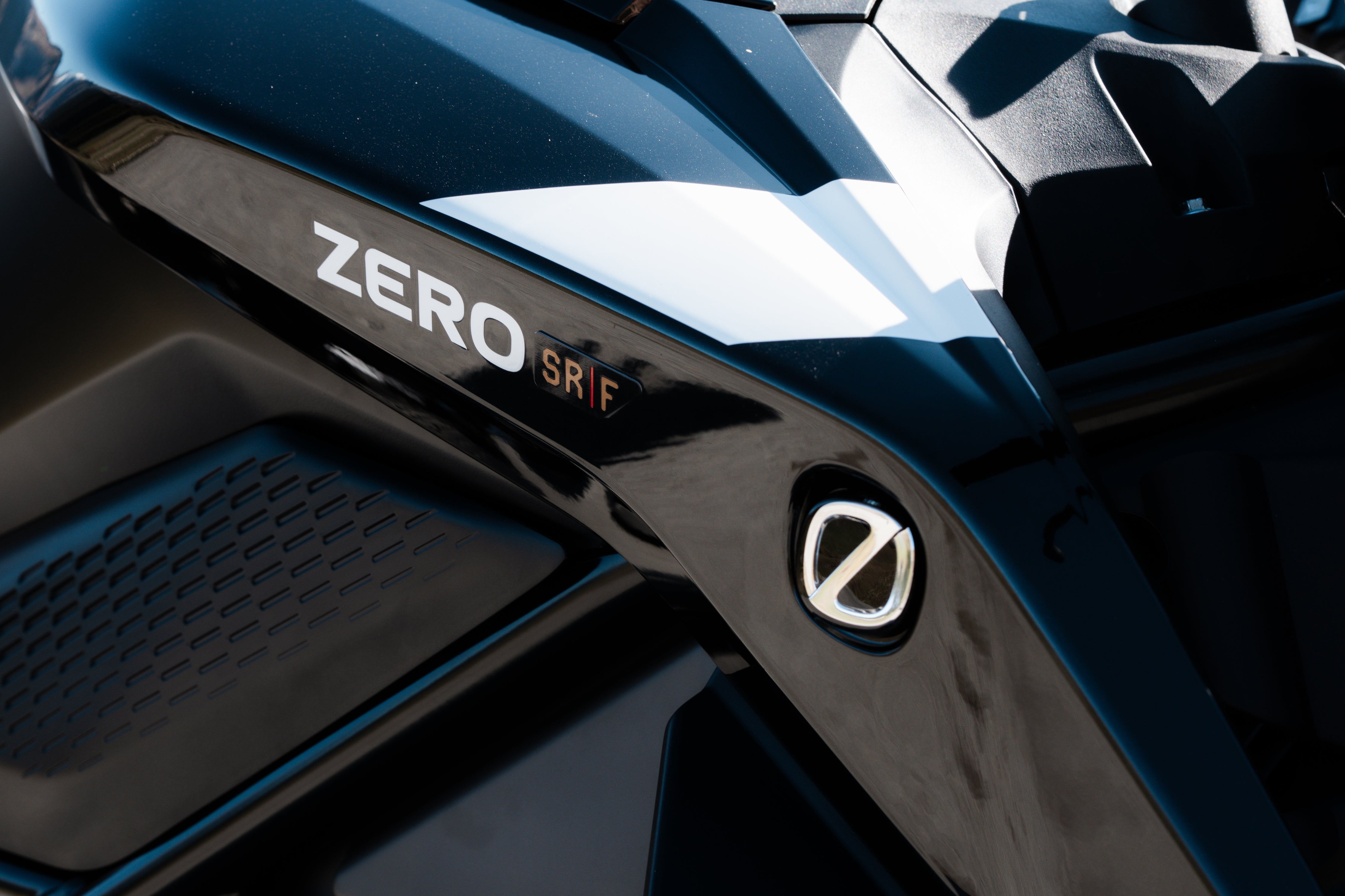 ZERO SR/F 2026 - Black Effect