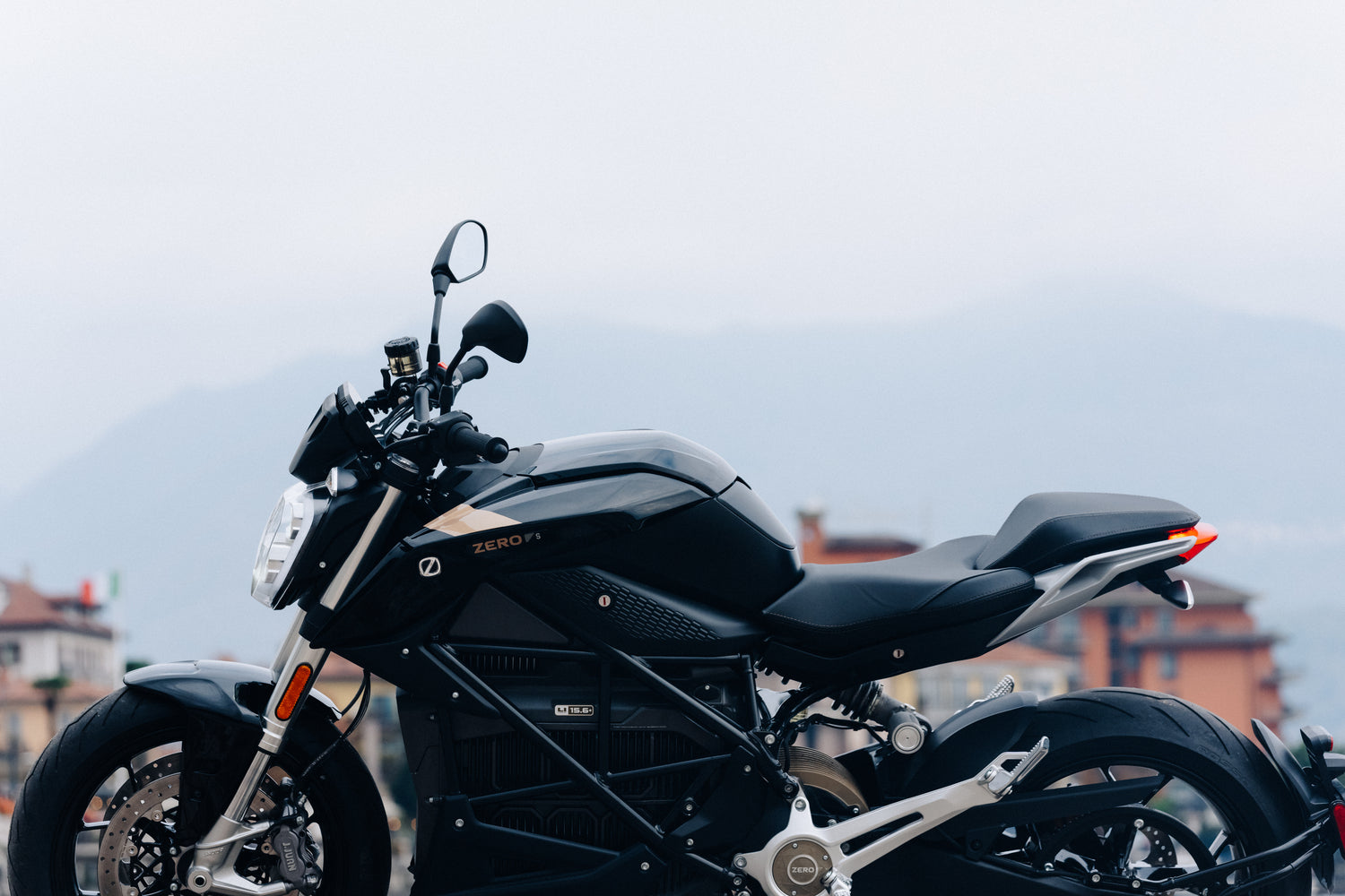 ZERO S 2026 - Jet Black